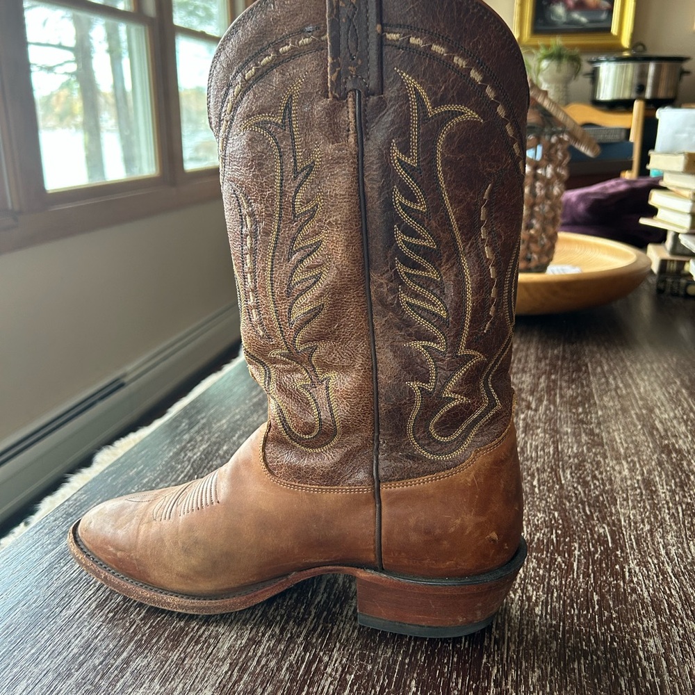 Tony Lama Brown Western Boots - Picture 4 of 11
